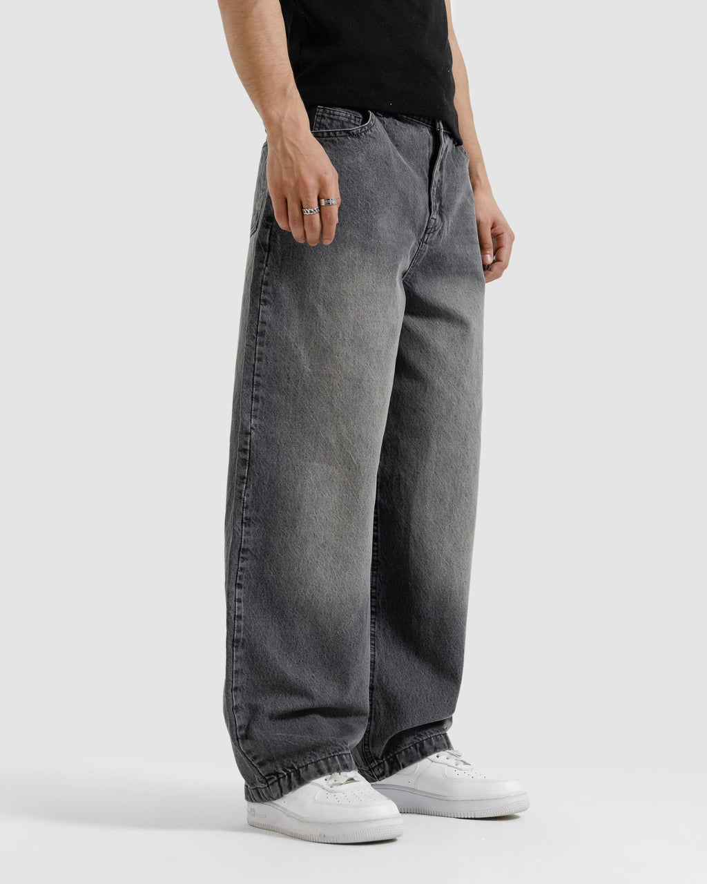 Classic Baggy Jeans - Streetwear Denim