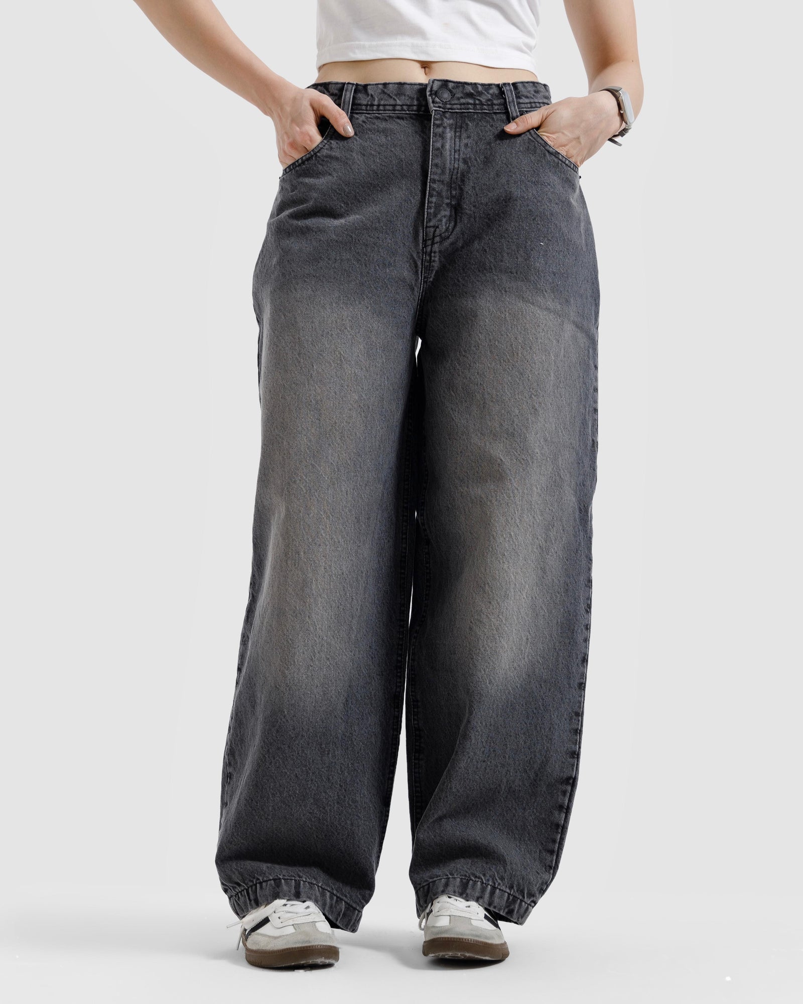 Classic Baggy Jeans - Streetwear Denim