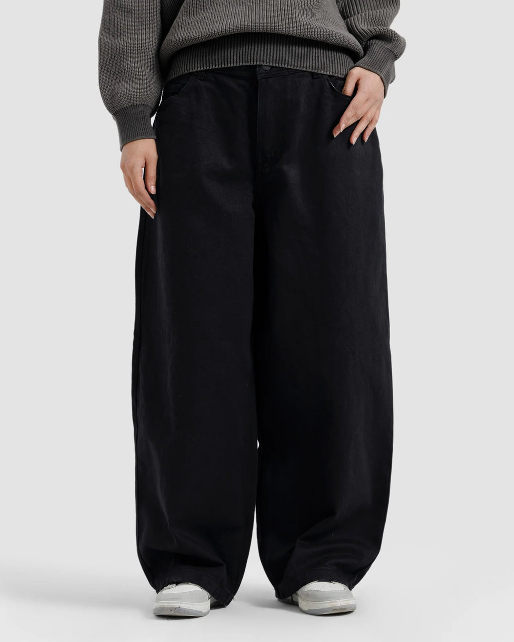 Wide-Leg Baggy Jeans - Relaxed Streetwear Fit